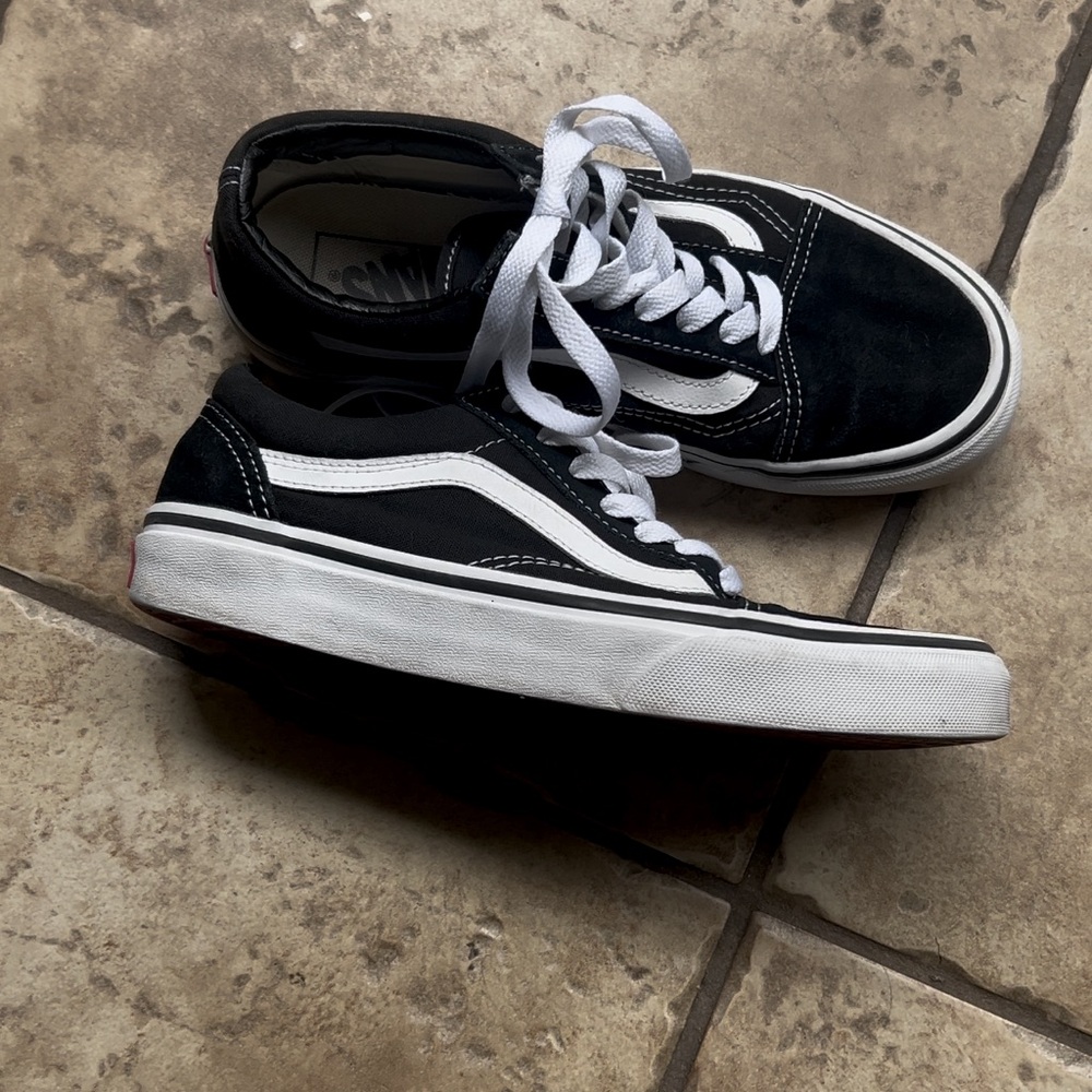 VANS Old Skool Skate Unisex Shoes
Women's 6.5 Men/Big Kid 5.0